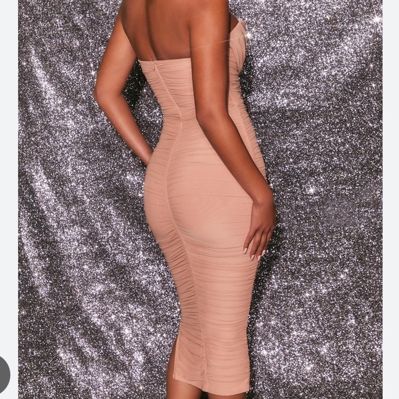 Oh Polly GLAMOROUS NIGHTS 
BANDEAU RUCHED MIDAXI DRESS IN HONEY - Picture 3 of 3